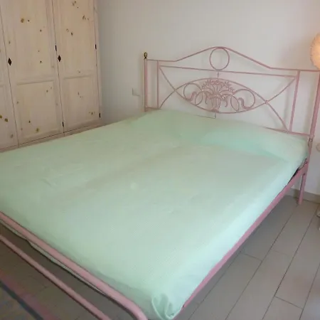 Hermitage Mimosa Apartment Porto Valtravaglia
